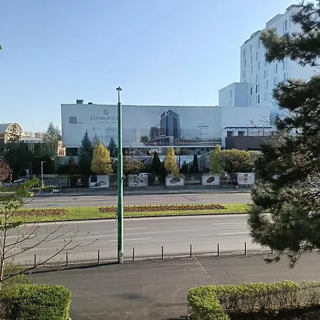 아파트 Ariel Trainstation *