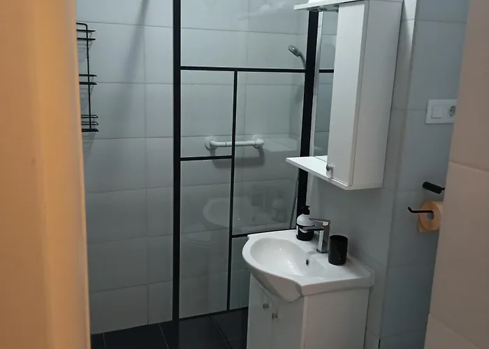 Apartment Ariel Trainstation