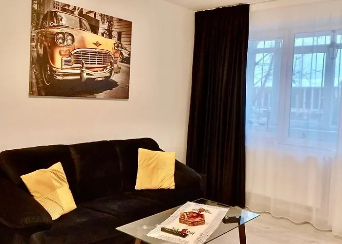 Ariel Trainstation Apartment Brasov