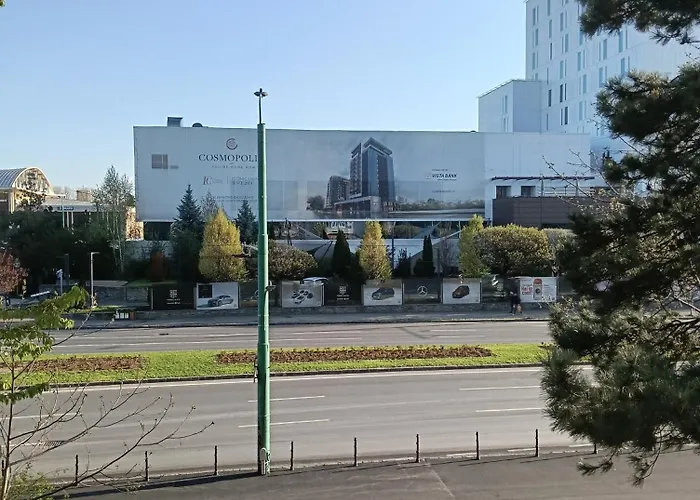 Apartment Ariel Trainstation *